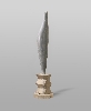 Brancusi – Serra : Constantin Brancusi, L’oiseau, 1923-47, marbre gris bleuté, 89,2 cm, socle : pierre calcaire et marbre, deux parties, hauteur total 31,8 cm, fondation Beyeler, Riehen/Bâle
