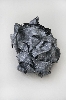 Carolin Jörg : Stahlgewölle. 2011, grafit sur papier, 40 x 30 x15 cm.