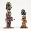 Damien Cabanes : Damien Cabanes, Judith debout visage vert et Judith visage vert. 2009-10. Terre cuite émaillée. 72 x 10 x 19 cm et 68 x 12 x 8 cm. Courtesy galerie Éric Dupont, Paris