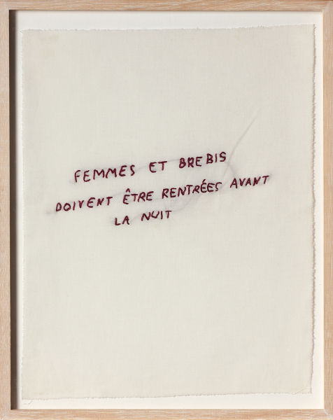 Amours, Vices et vertus : Annette Messager. Ma collection de proverbes. 1974, tissu brodé, 35 x 28 cm. Collection Frac Lorraine, Metz. © Adagp