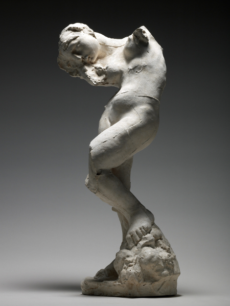 Rodin. La Lumière de l’antique : Auguste Rodin, Méditation sans bras, plâtre, 54 x 18,8 x 15,9 cm. © musée Rodin, ph. Christian Baraja