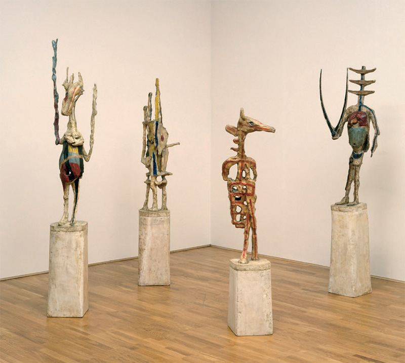 Germaine Richier : Germaine Richier. L’Échiquier, grand. 1959, cinq éléments, plâtre original peint, métal. Tate Modern, Londres.